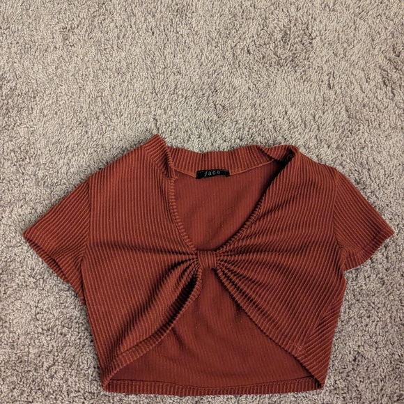 Jade Rust Ribbed Front-Knot Crop Top - Picture 3 of 4